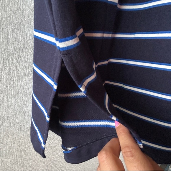 Extended sleeve crew neck midi dress - Picture 3 of 6